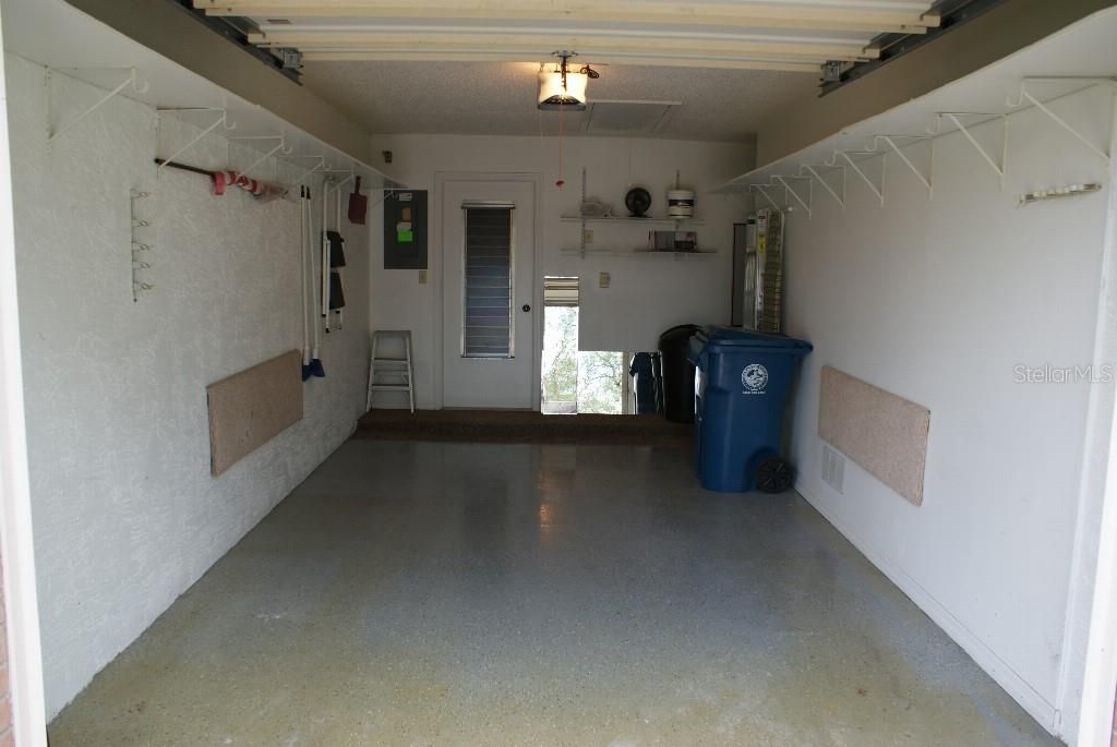 For Sale: $239,000 (3 beds, 2 baths, 1660 Square Feet)