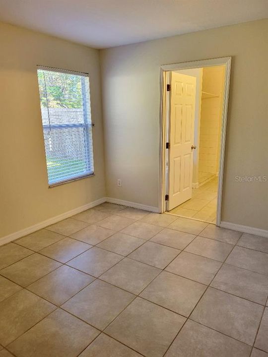 En Venta: $489,900 (4 camas, 0 baños, 2060 Pies cuadrados)