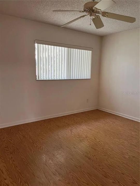 В аренду: $1,550 (2 спален, 2 ванн, 1571 Квадратных фут)