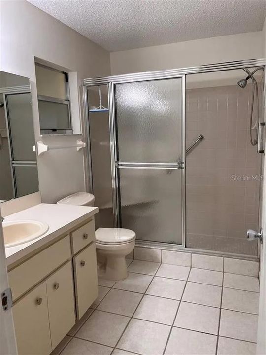 В аренду: $1,550 (2 спален, 2 ванн, 1571 Квадратных фут)