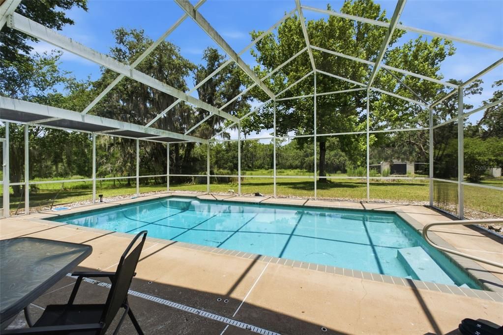 En Venta: $550,000 (3 camas, 2 baños, 2202 Pies cuadrados)