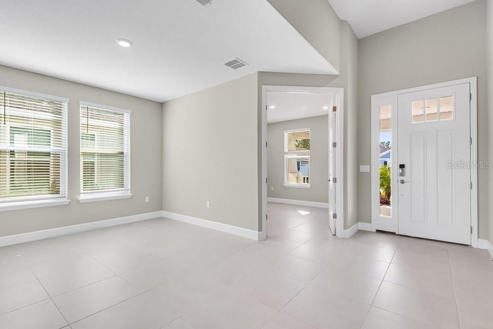 For Sale: $398,990 (3 beds, 2 baths, 2055 Square Feet)