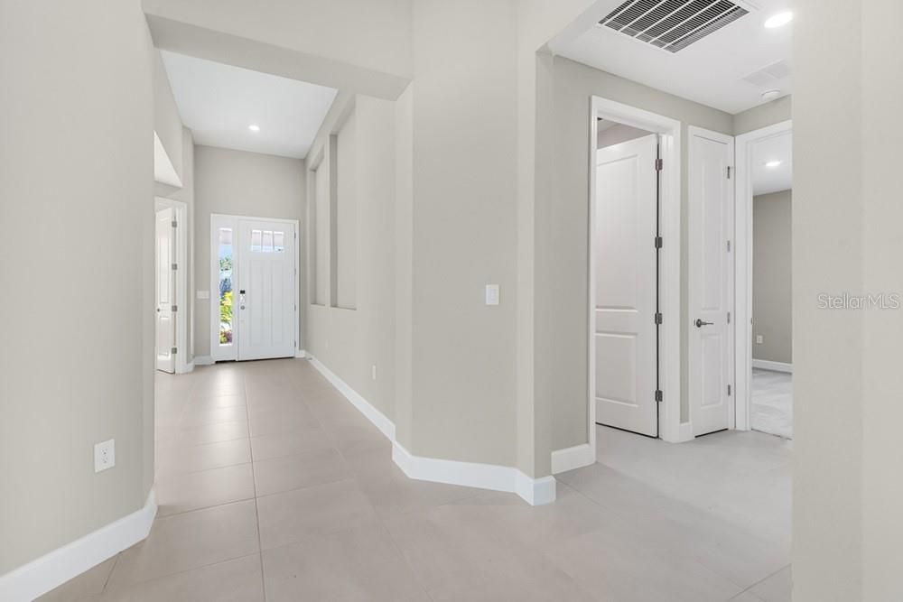 For Sale: $398,990 (3 beds, 2 baths, 2055 Square Feet)