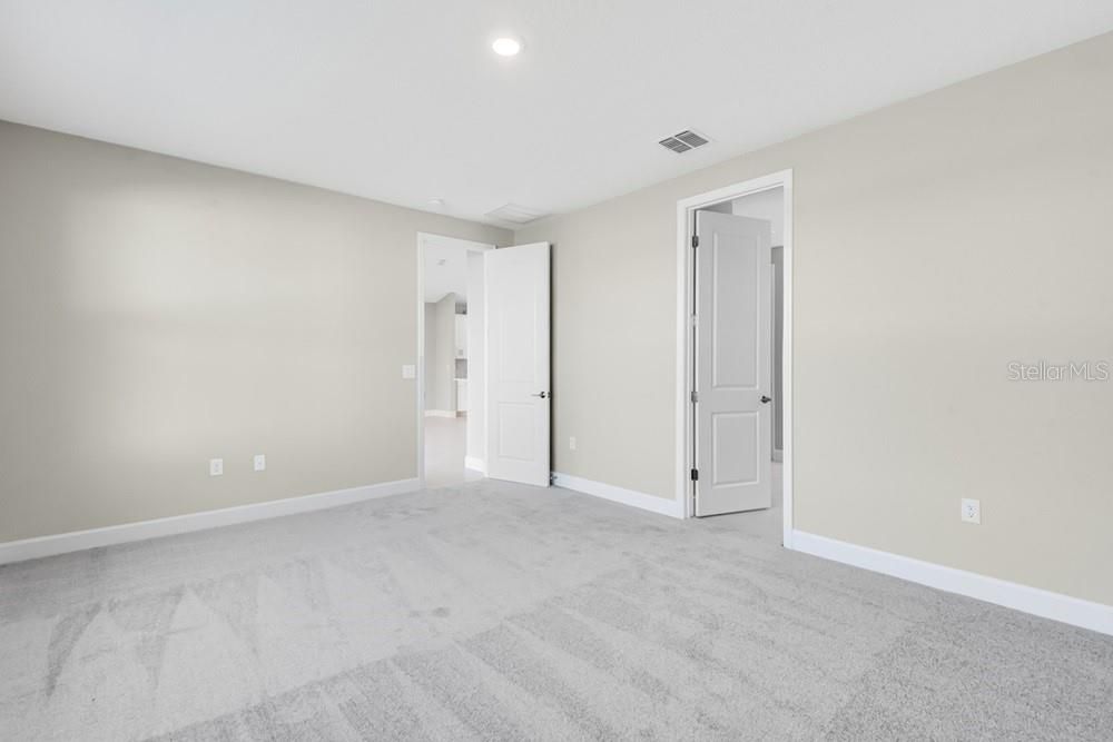 For Sale: $398,990 (3 beds, 2 baths, 2055 Square Feet)