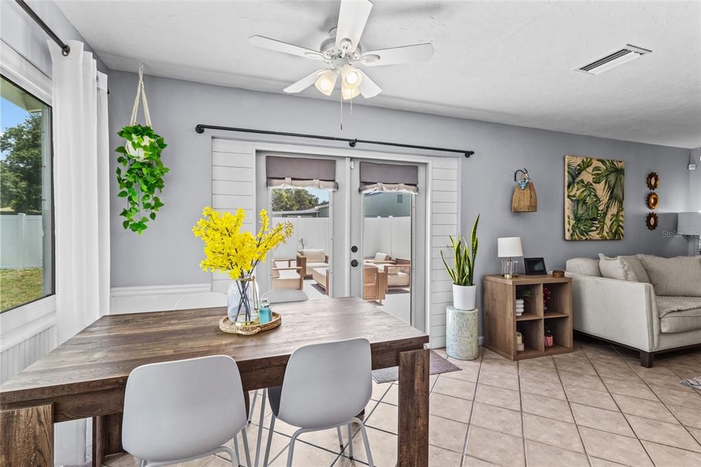 For Sale: $410,000 (3 beds, 2 baths, 1379 Square Feet)