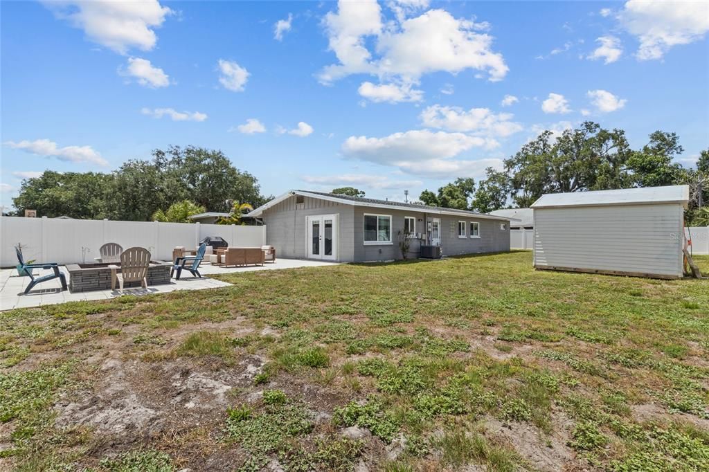 For Sale: $410,000 (3 beds, 2 baths, 1379 Square Feet)