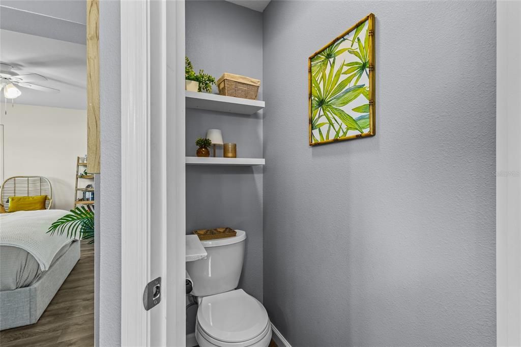 For Sale: $410,000 (3 beds, 2 baths, 1379 Square Feet)
