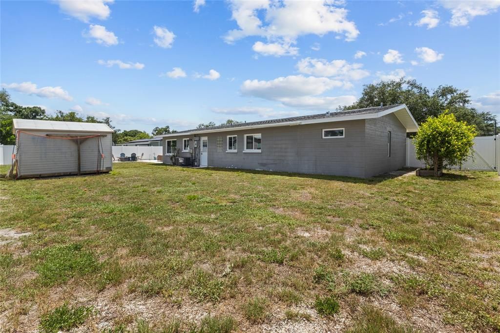 For Sale: $410,000 (3 beds, 2 baths, 1379 Square Feet)
