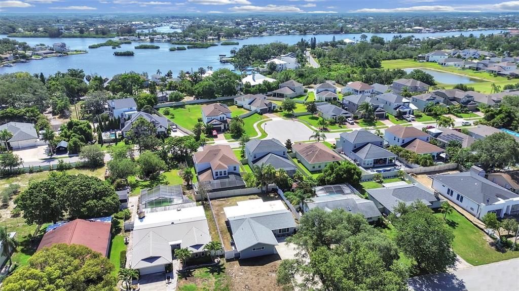 На продажу: $379,000 (2 спален, 2 ванн, 1644 Квадратных фут)