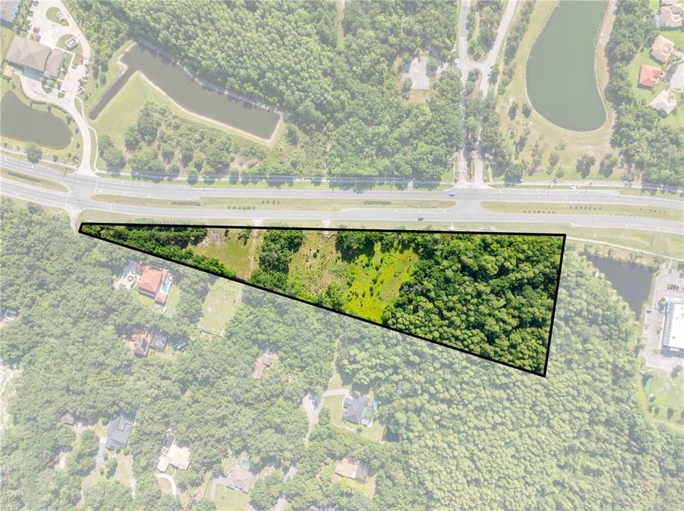 На продажу: $1,950,000 (7.30 acres)