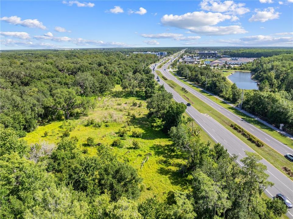 На продажу: $1,950,000 (7.30 acres)