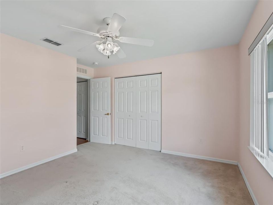 For Sale: $272,900 (3 beds, 2 baths, 1921 Square Feet)