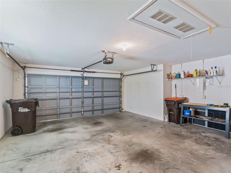 For Sale: $272,900 (3 beds, 2 baths, 1921 Square Feet)