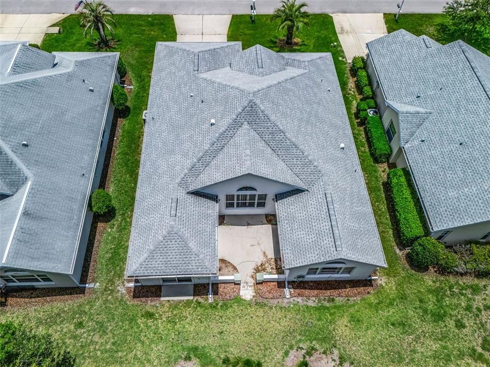 For Sale: $272,900 (3 beds, 2 baths, 1921 Square Feet)