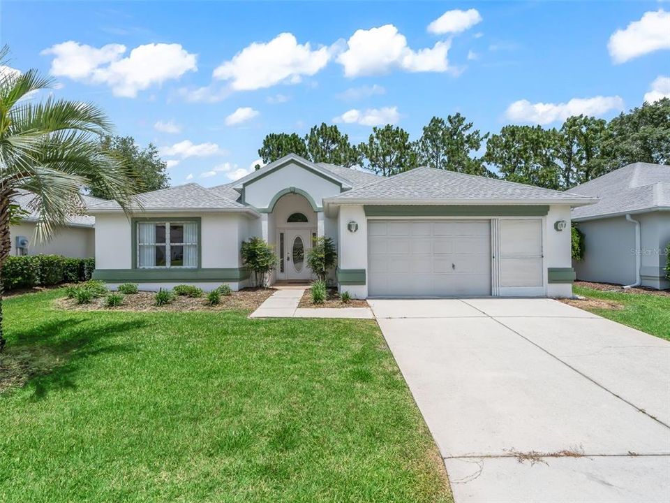 For Sale: $272,900 (3 beds, 2 baths, 1921 Square Feet)