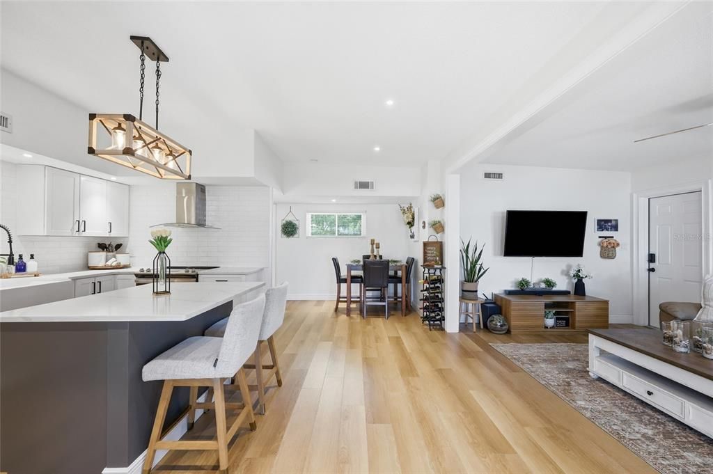 For Sale: $525,000 (3 beds, 2 baths, 1788 Square Feet)