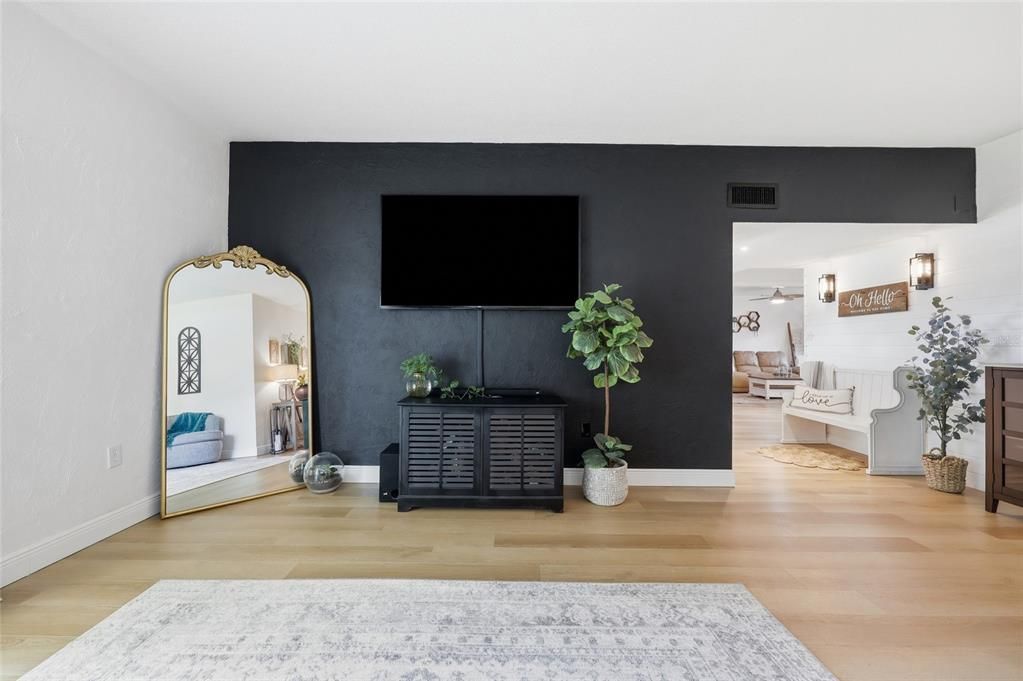 For Sale: $525,000 (3 beds, 2 baths, 1788 Square Feet)