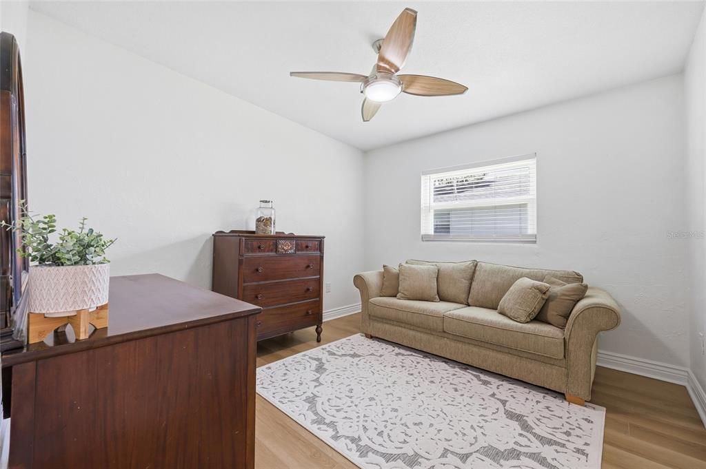 For Sale: $525,000 (3 beds, 2 baths, 1788 Square Feet)