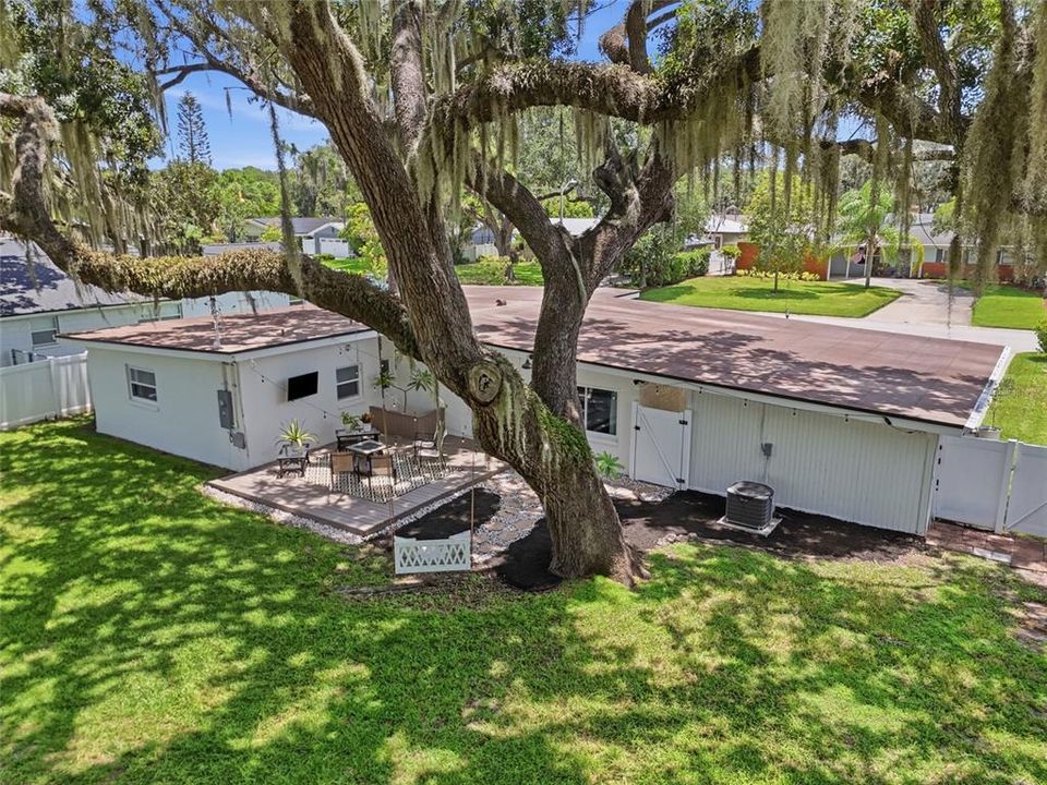 For Sale: $525,000 (3 beds, 2 baths, 1788 Square Feet)
