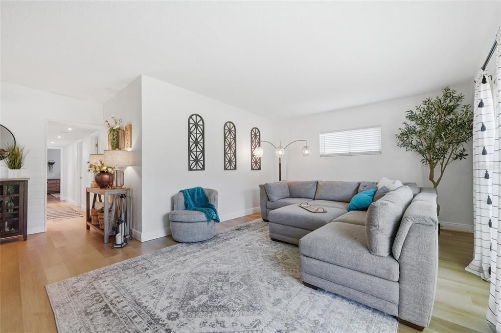 For Sale: $525,000 (3 beds, 2 baths, 1788 Square Feet)
