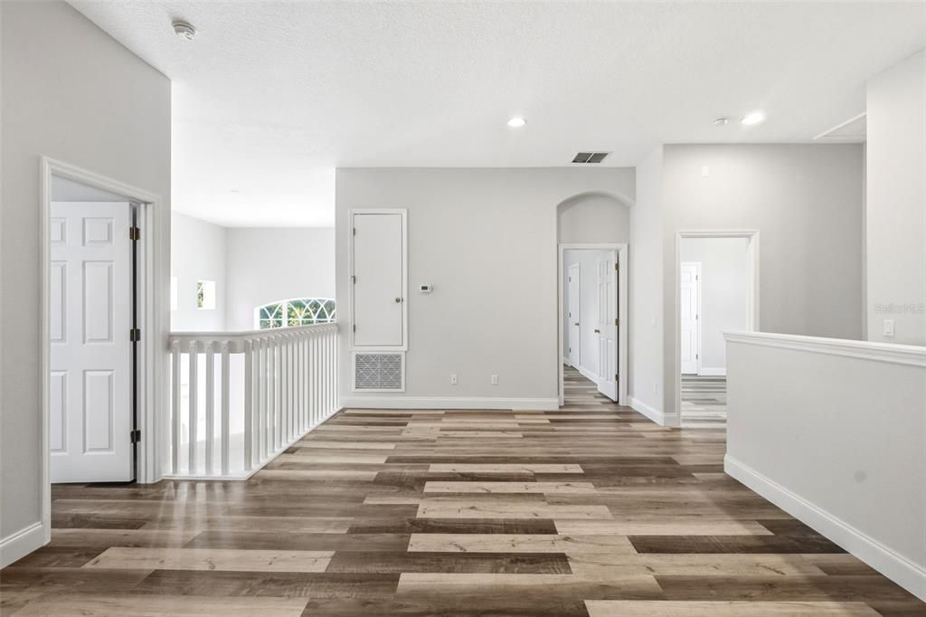 For Sale: $670,000 (5 beds, 3 baths, 2897 Square Feet)