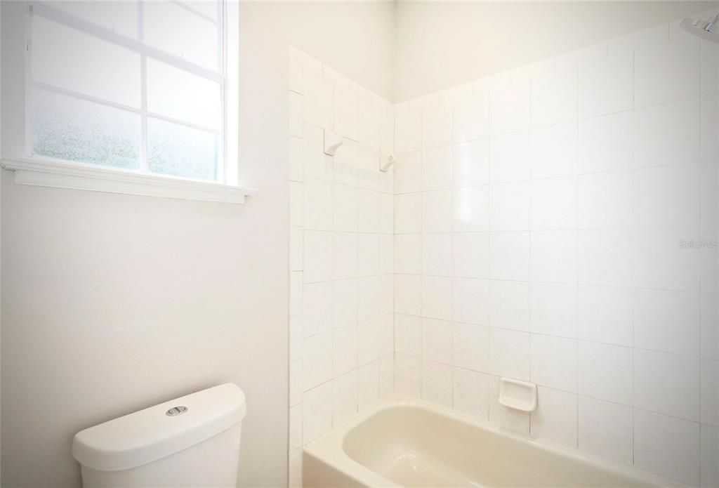 For Sale: $670,000 (5 beds, 3 baths, 2897 Square Feet)