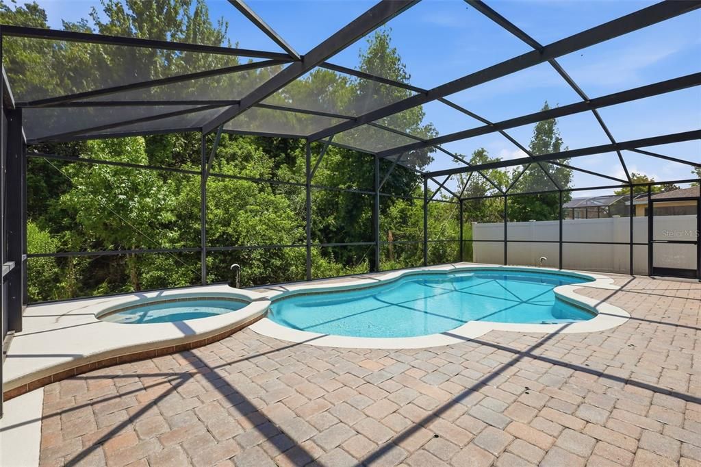 For Sale: $670,000 (5 beds, 3 baths, 2897 Square Feet)