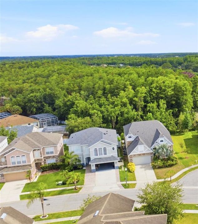 For Sale: $670,000 (5 beds, 3 baths, 2897 Square Feet)