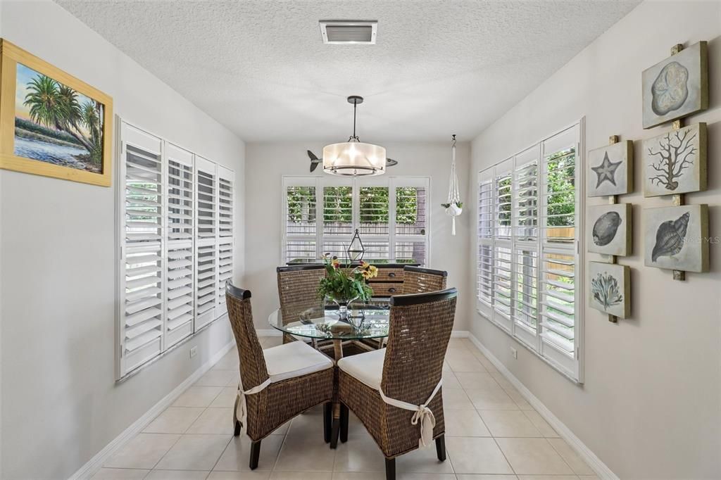 For Sale: $395,000 (3 beds, 2 baths, 1905 Square Feet)