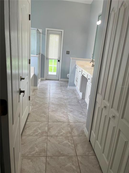 В аренду: $2,800 (3 спален, 2 ванн, 1721 Квадратных фут)