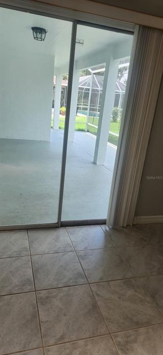 В аренду: $2,800 (3 спален, 2 ванн, 1721 Квадратных фут)