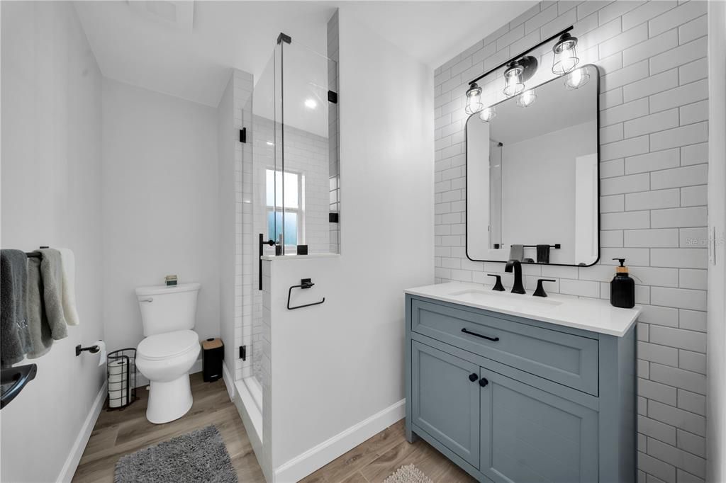 For Sale: $625,000 (2 beds, 2 baths, 1129 Square Feet)