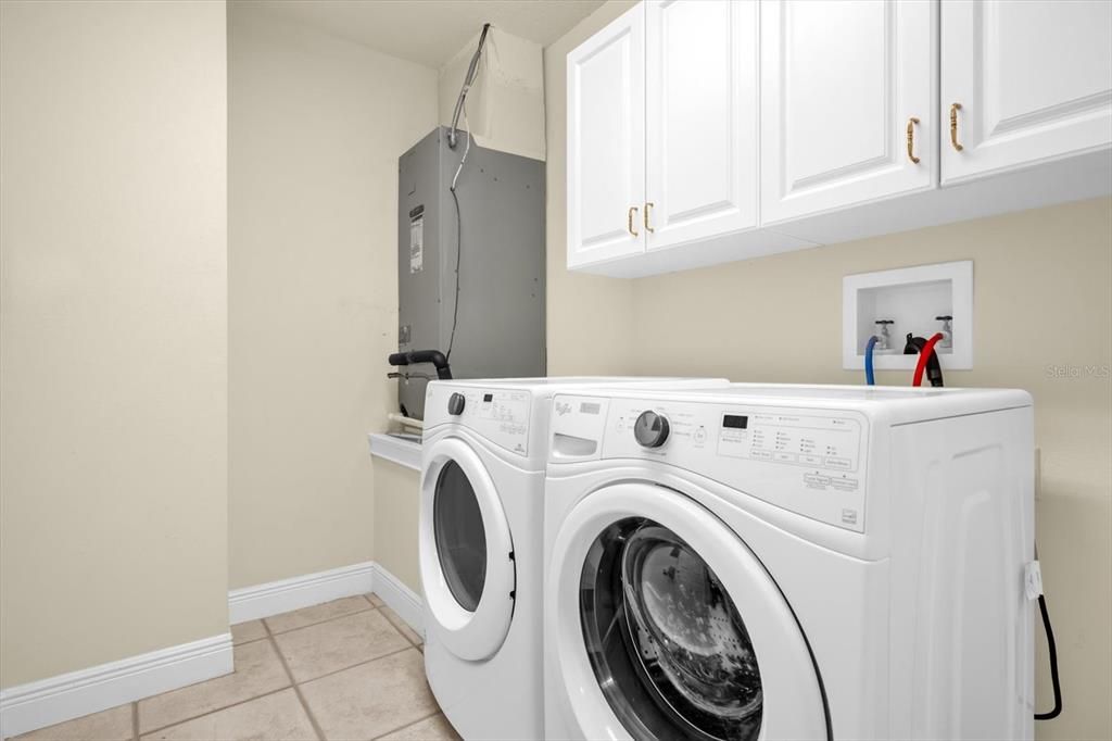 For Rent: $1,800 (2 beds, 2 baths, 1628 Square Feet)
