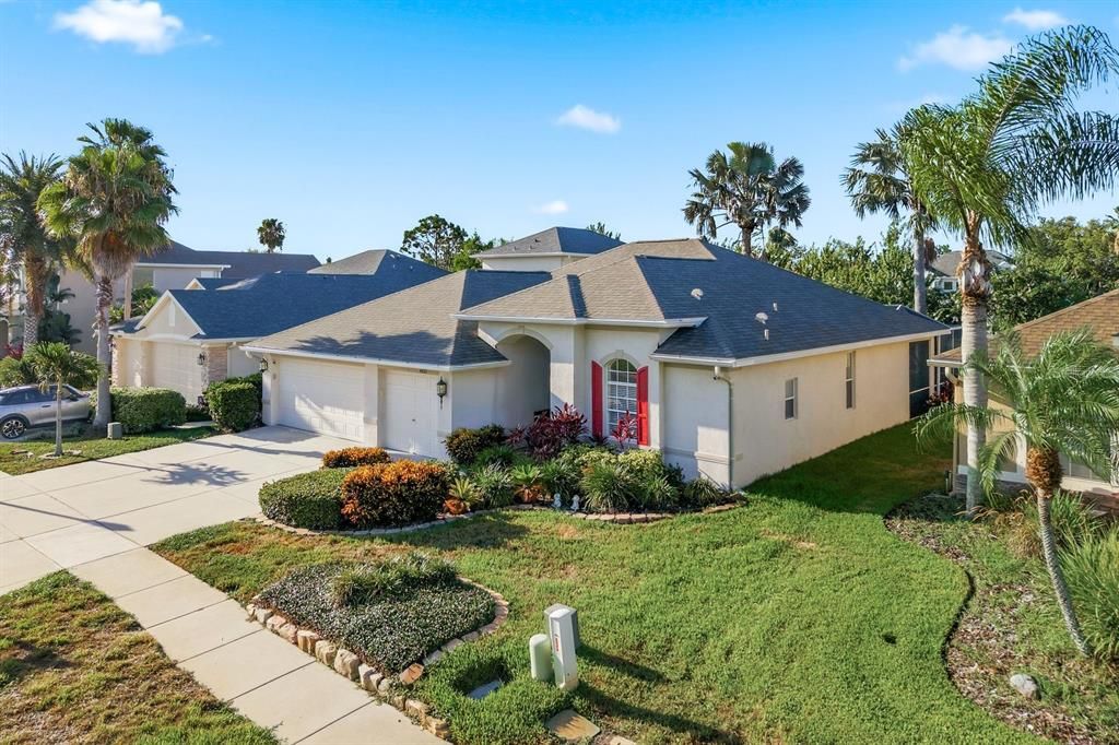 : $625,000 (4 beds, 3 baths, 2219 Square Feet)