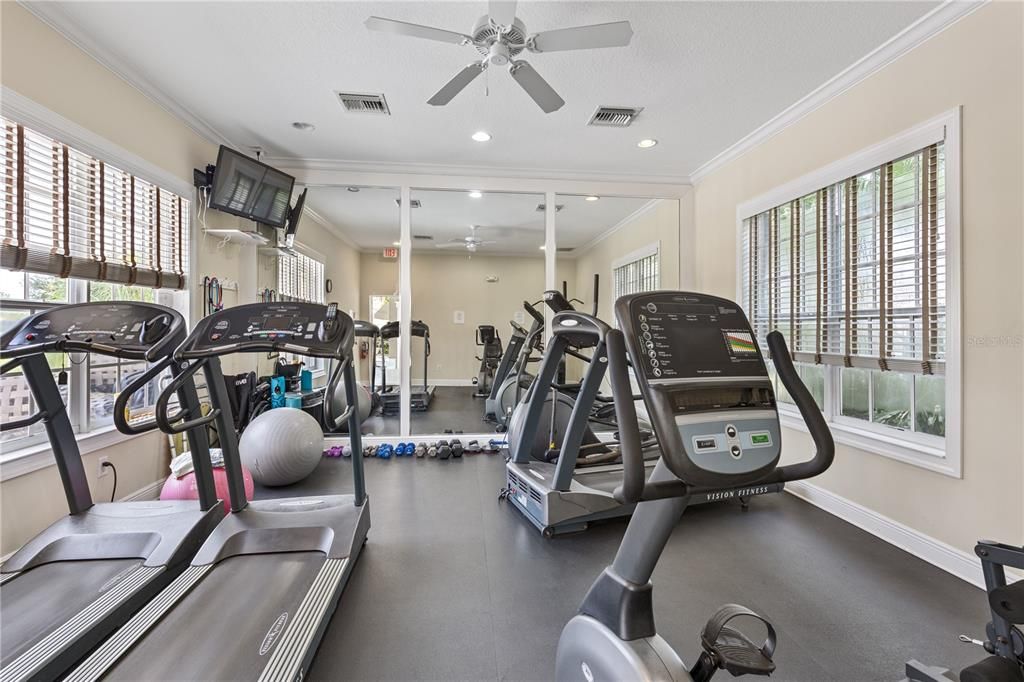 For Rent: $2,200 (2 beds, 2 baths, 1422 Square Feet)