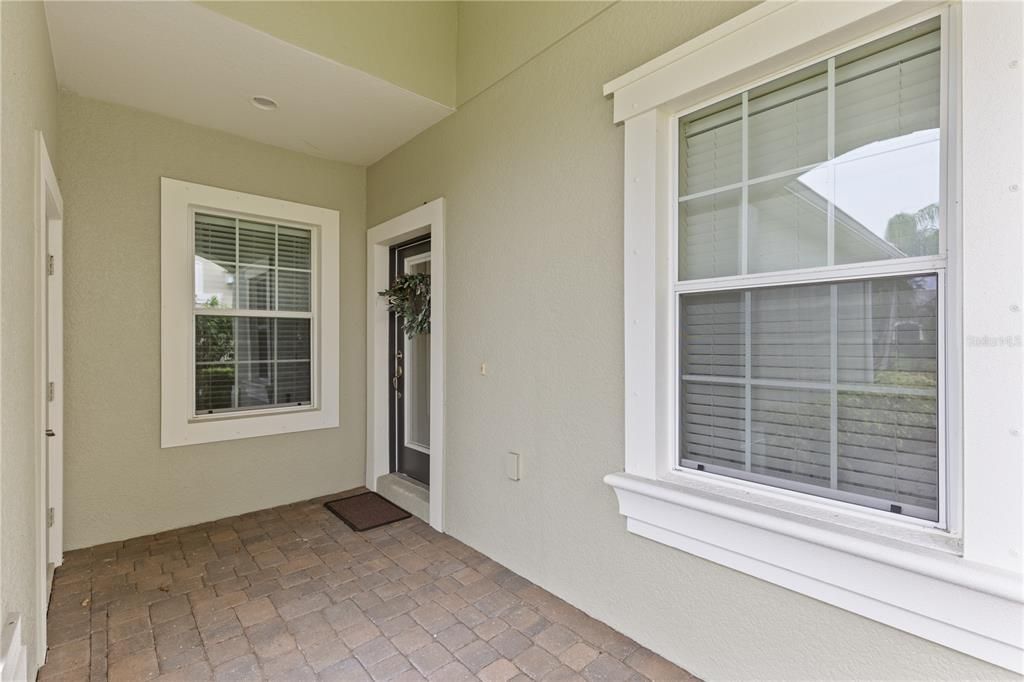 For Rent: $2,200 (2 beds, 2 baths, 1422 Square Feet)
