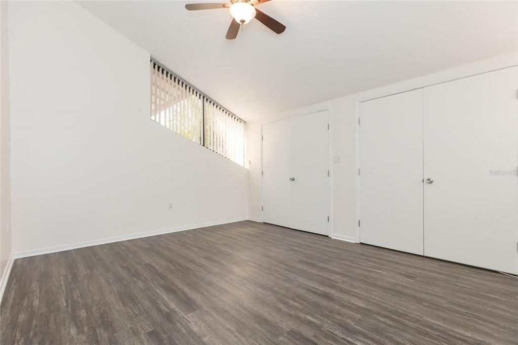 For Sale: $725,000 (4 beds, 3 baths, 1992 Square Feet)