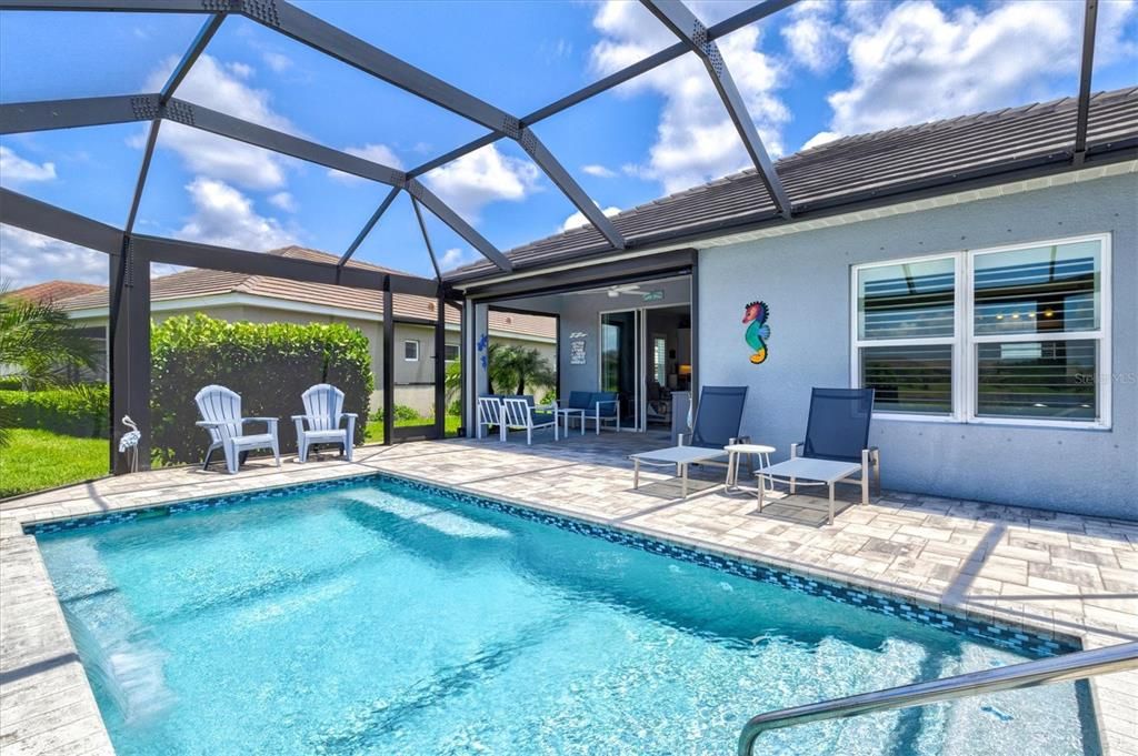 For Sale: $585,000 (3 beds, 2 baths, 1766 Square Feet)