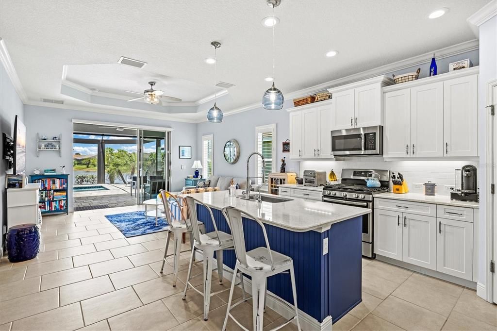 For Sale: $585,000 (3 beds, 2 baths, 1766 Square Feet)