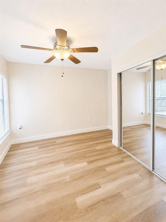 For Sale: $149,900 (2 beds, 2 baths, 1246 Square Feet)
