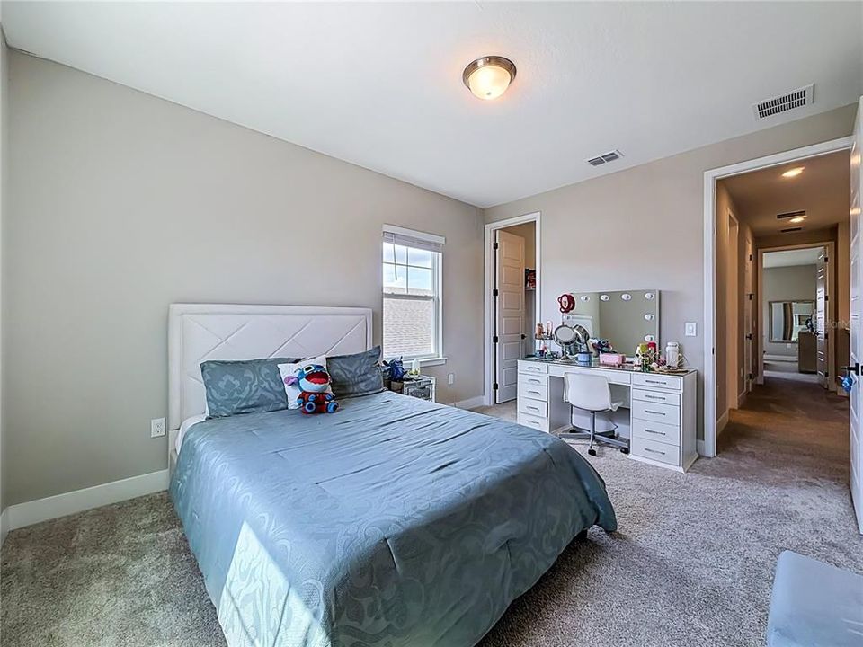 En Venta: $789,000 (5 camas, 4 baños, 3532 Pies cuadrados)