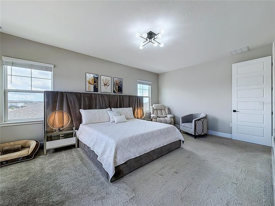 En Venta: $789,000 (5 camas, 4 baños, 3532 Pies cuadrados)