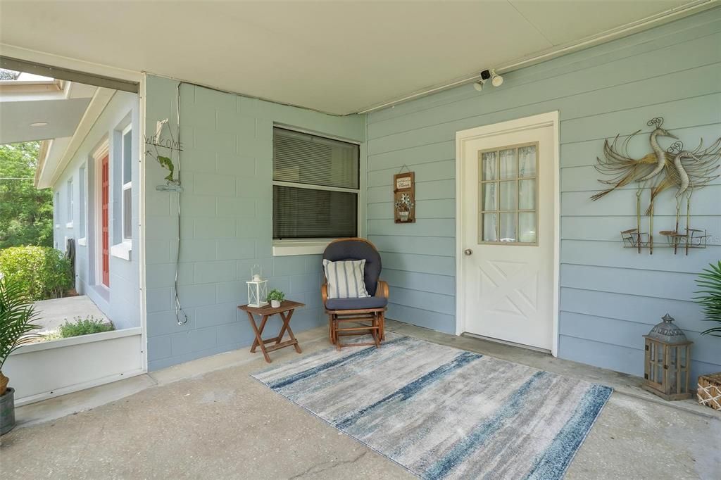 For Sale: $225,000 (4 beds, 1 baths, 1462 Square Feet)