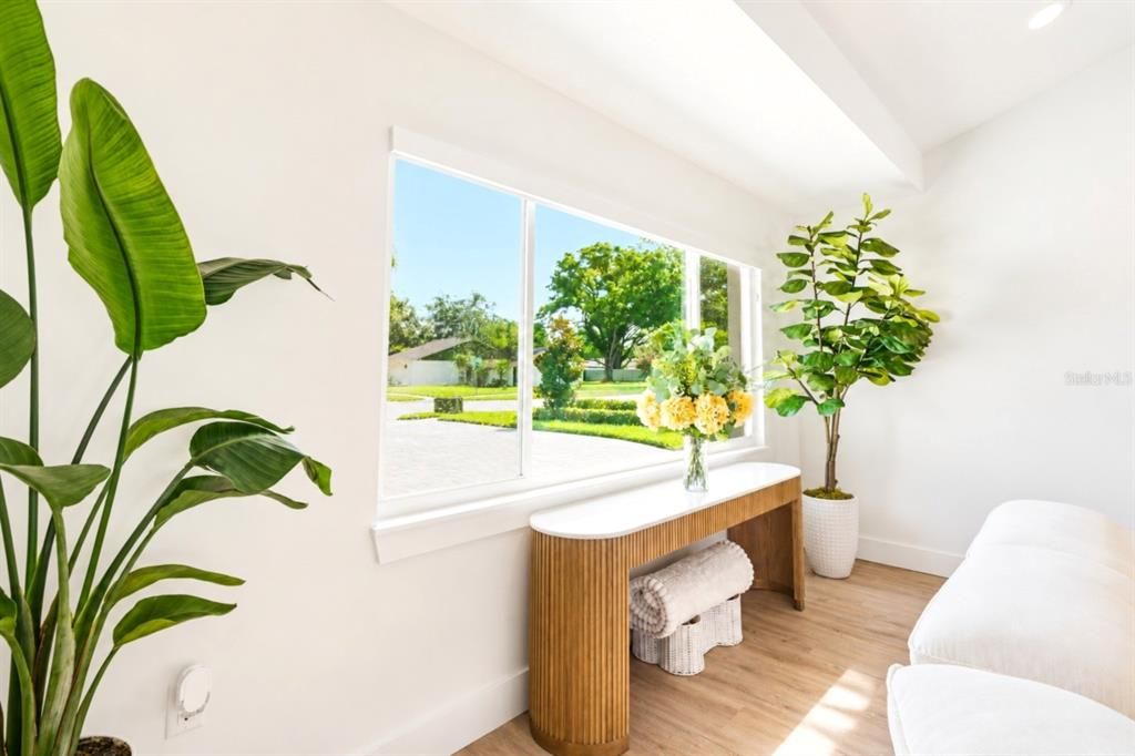 На продажу: $899,999 (3 спален, 3 ванн, 2342 Квадратных фут)