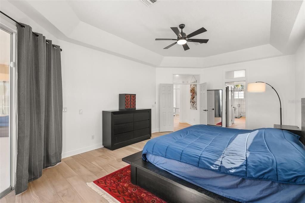 For Sale: $1,170,000 (4 beds, 3 baths, 2824 Square Feet)