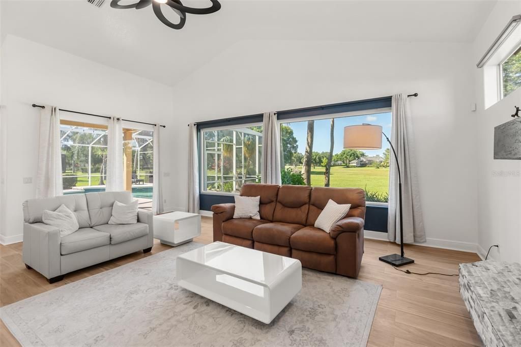 For Sale: $1,170,000 (4 beds, 3 baths, 2824 Square Feet)