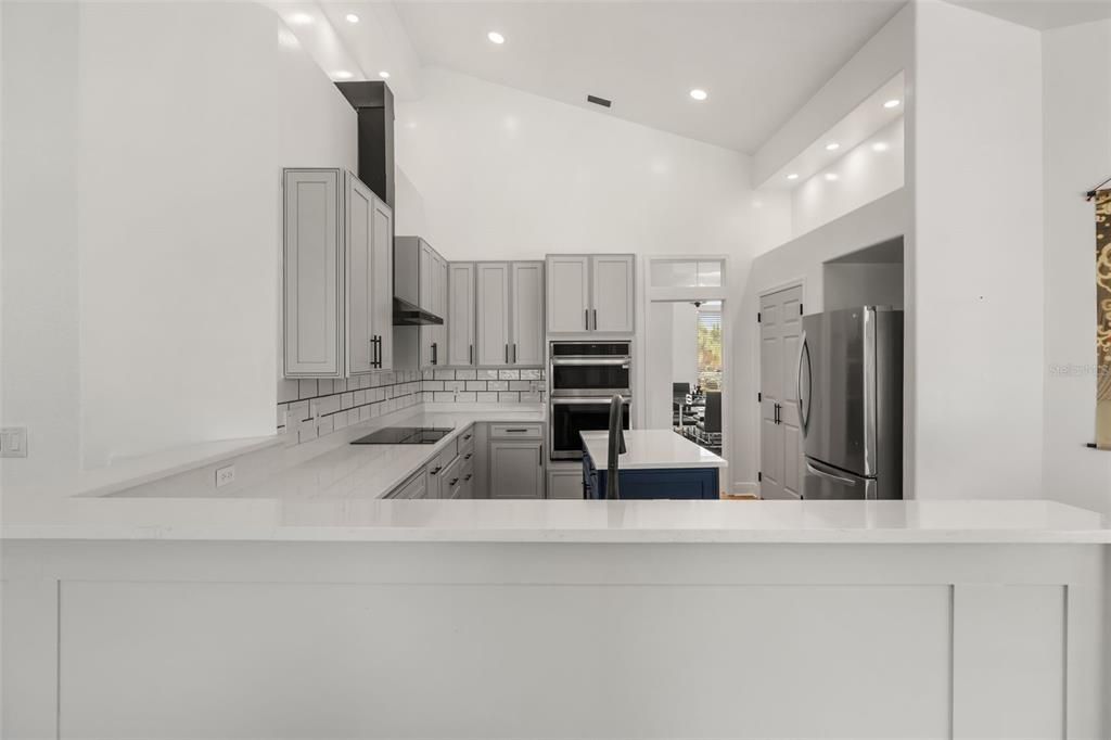 For Sale: $1,170,000 (4 beds, 3 baths, 2824 Square Feet)