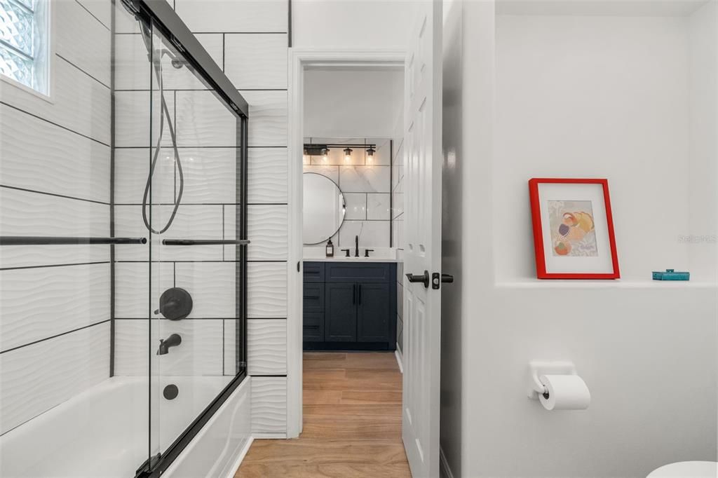 For Sale: $1,170,000 (4 beds, 3 baths, 2824 Square Feet)