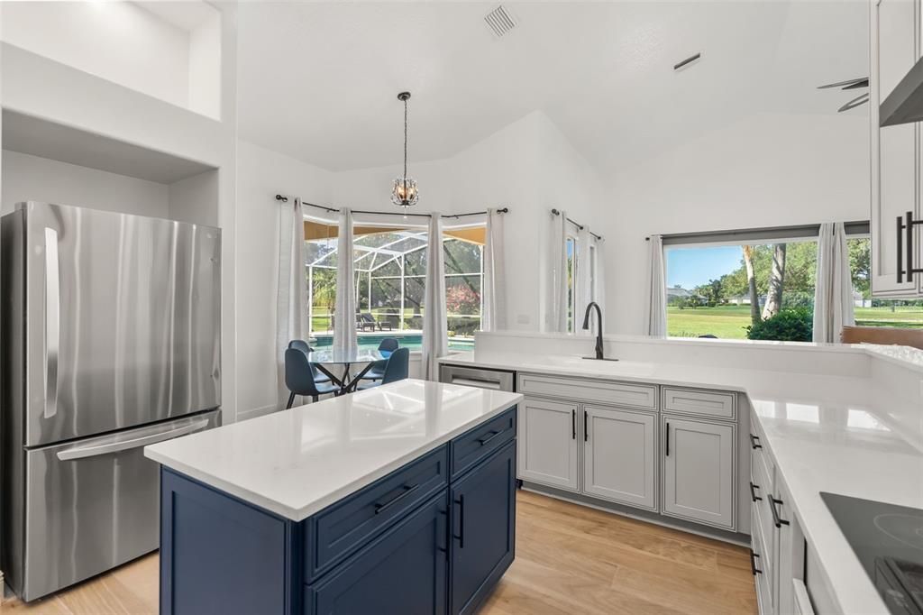 For Sale: $1,170,000 (4 beds, 3 baths, 2824 Square Feet)