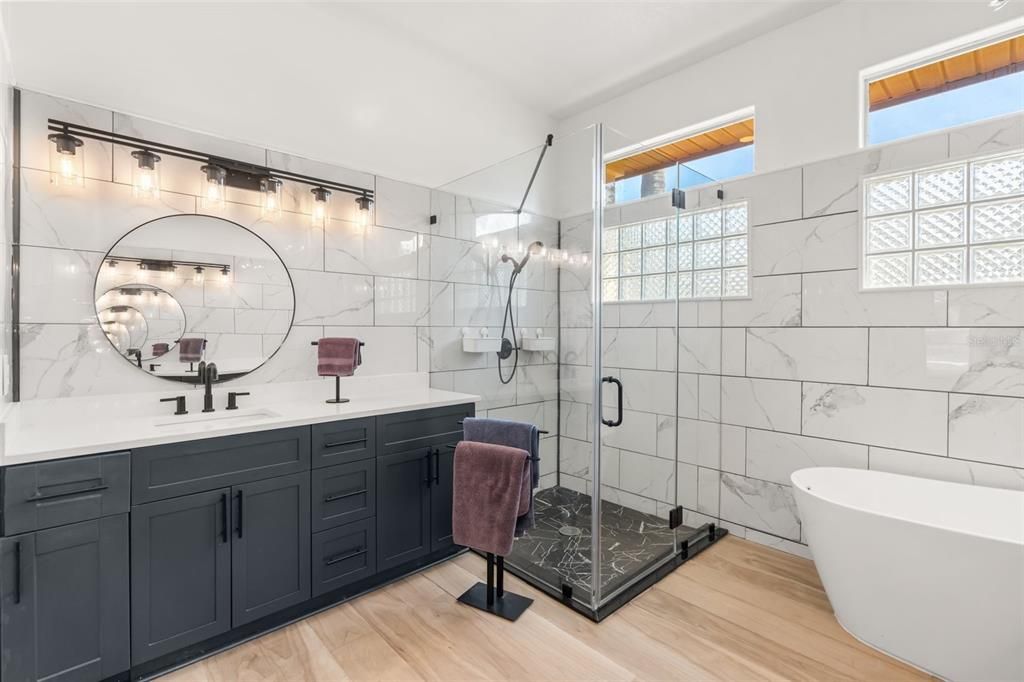 For Sale: $1,170,000 (4 beds, 3 baths, 2824 Square Feet)
